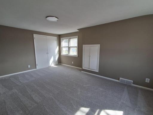 3649 Regent Avenue N, Robbinsdale, MN 55422