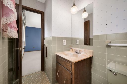 216 Lowell Road, Champlin, MN 55316