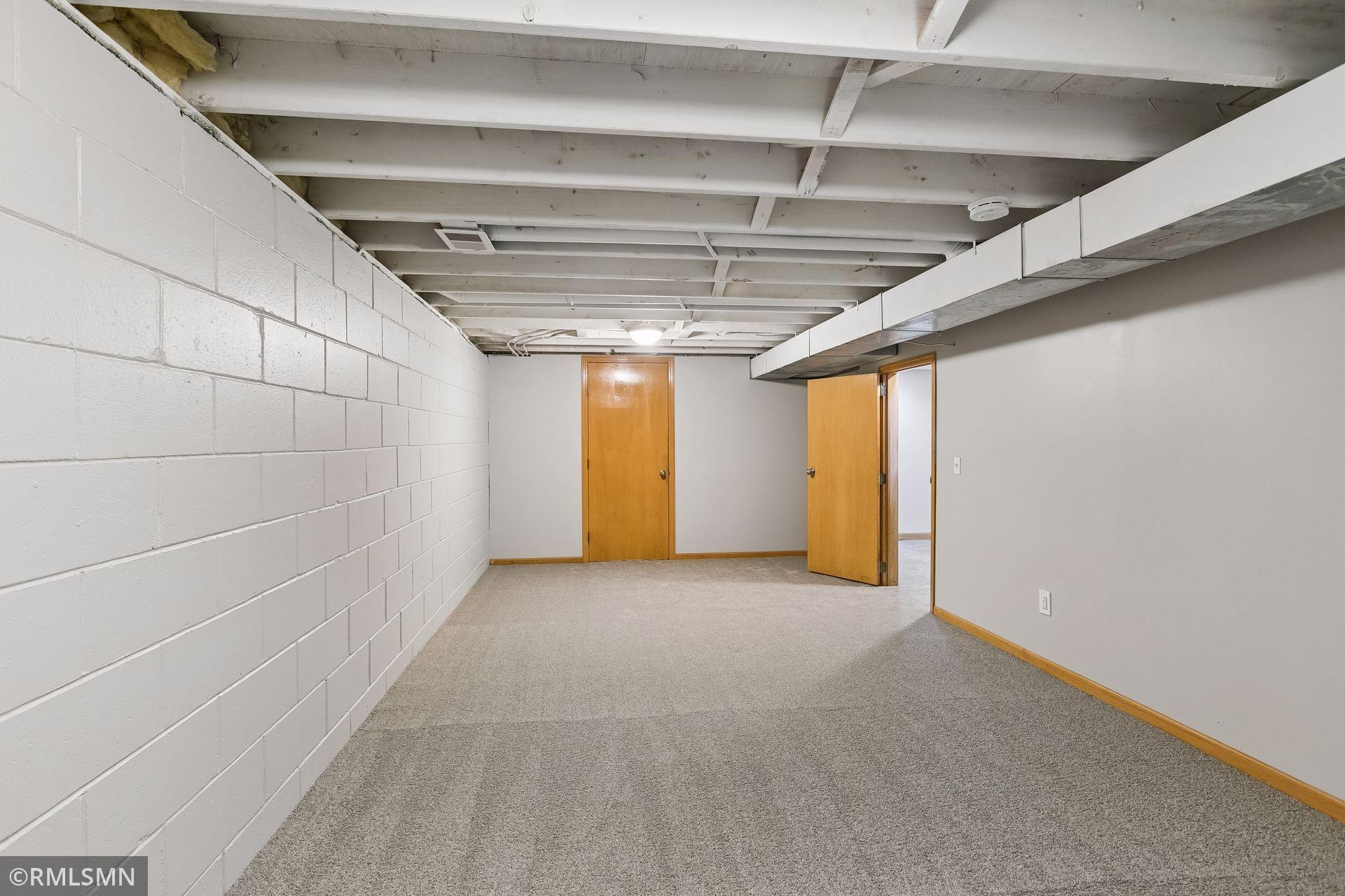 1112 Emerson Lane North - Spacecrafting - 0021.jpg