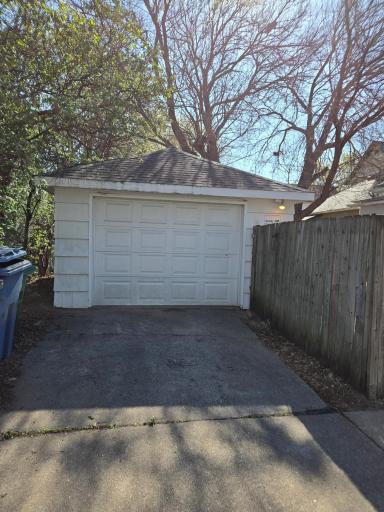 801 26th Avenue NE, Minneapolis, MN 55418