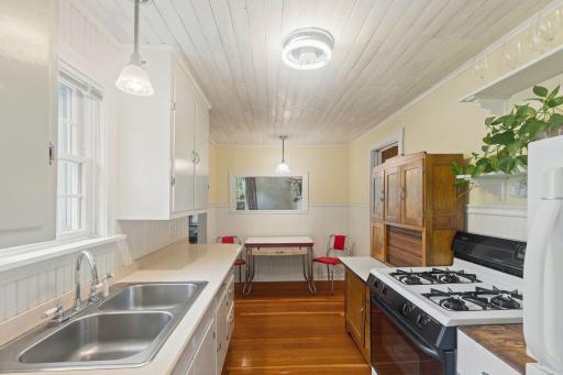 Convenient pass-through from the kitchen to dining area