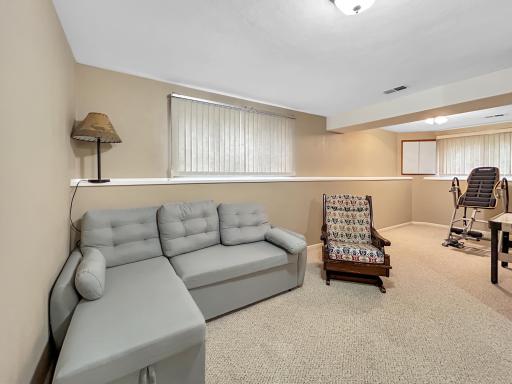 1825 3rd Avenue NE, Owatonna, MN 55060
