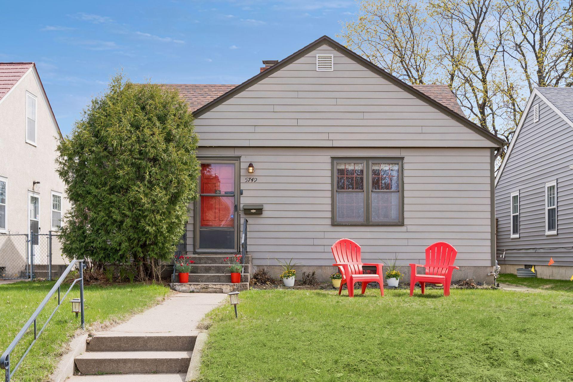 Welcome to 5749 Standish Ave!