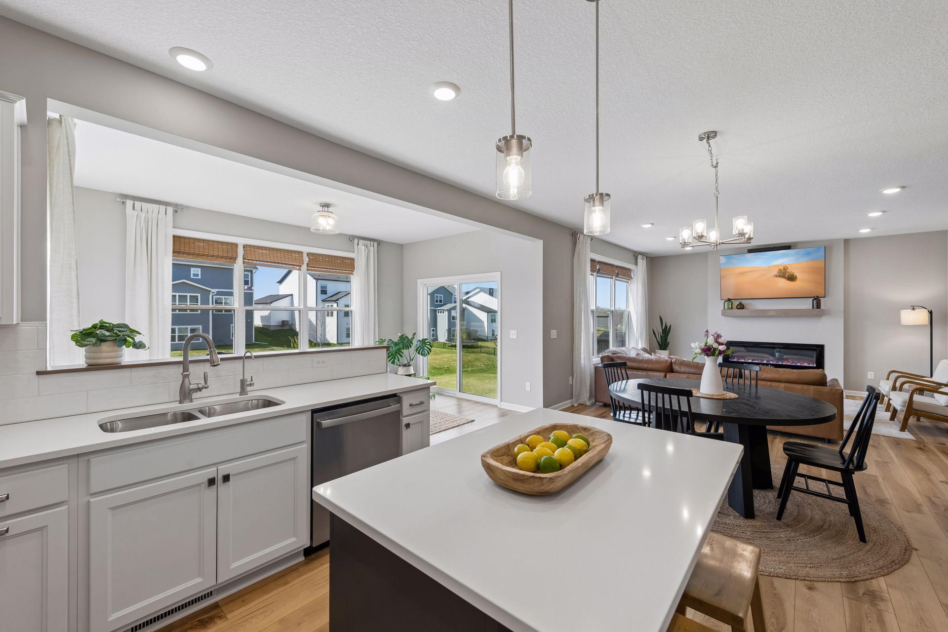 4669 Carnation Court - Spacecrafting - 0019.jpg