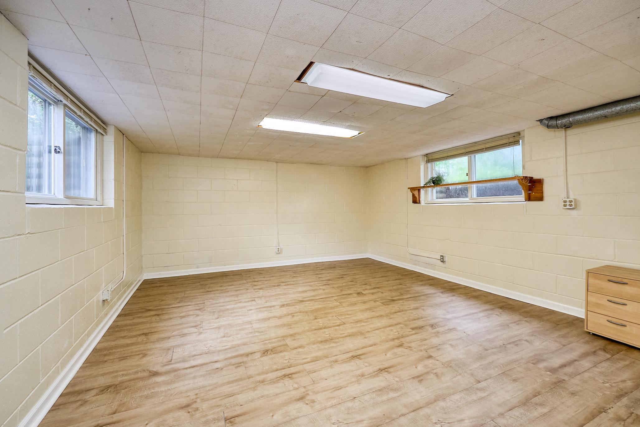 LL Bedroom