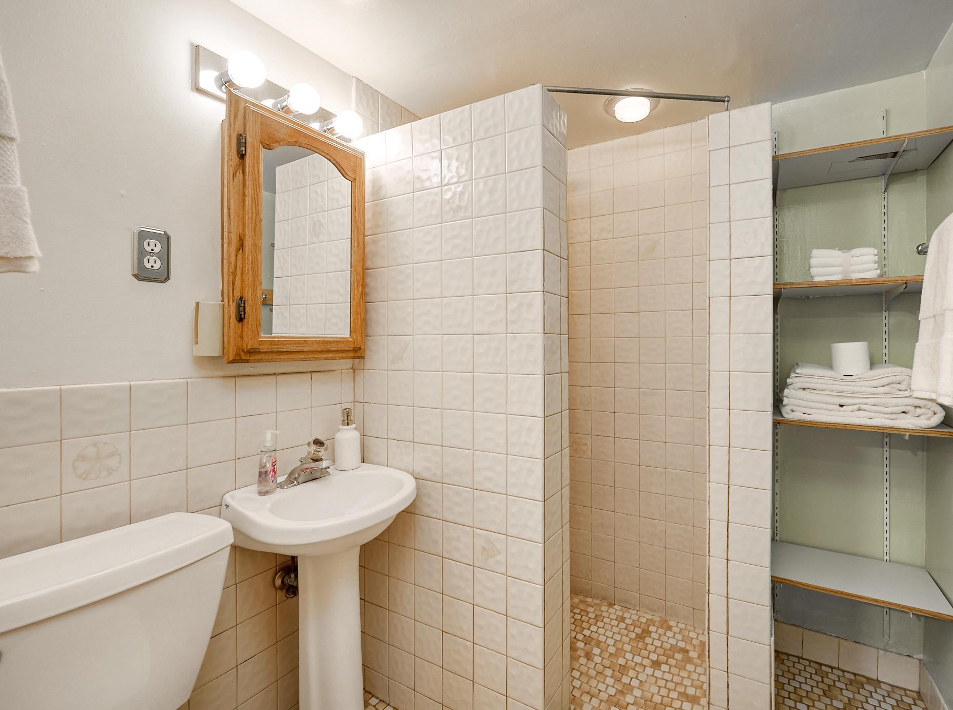 LL Bathroom