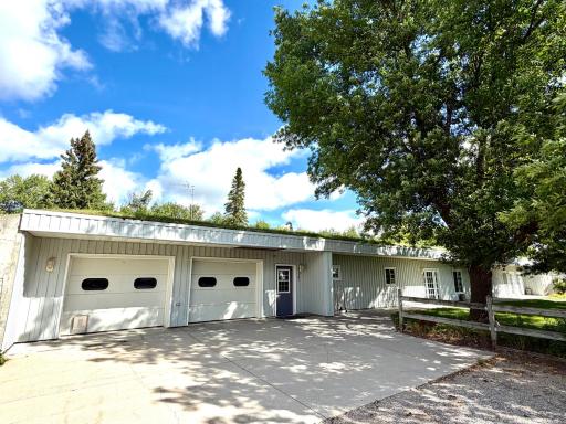 Photo for 43381 State Highway 11, Roseau, MN 56751 - listing #7060866 43381 State Highway 11, Roseau, MN 56751