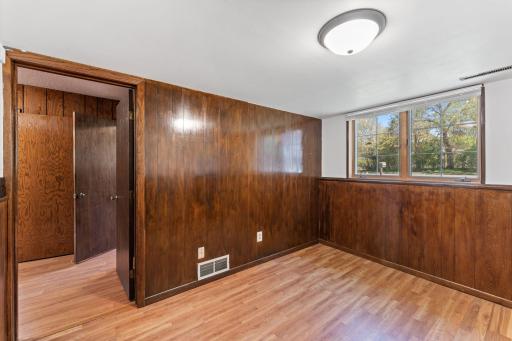 1889 Hamline Avenue N, Saint Paul, MN 55113