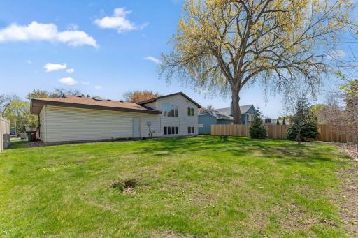 1889 Hamline Avenue N, Saint Paul, MN 55113