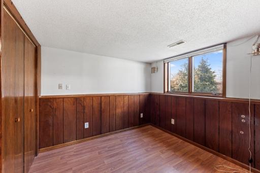 1889 Hamline Avenue N, Saint Paul, MN 55113