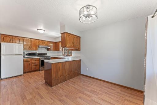 1889 Hamline Avenue N, Saint Paul, MN 55113