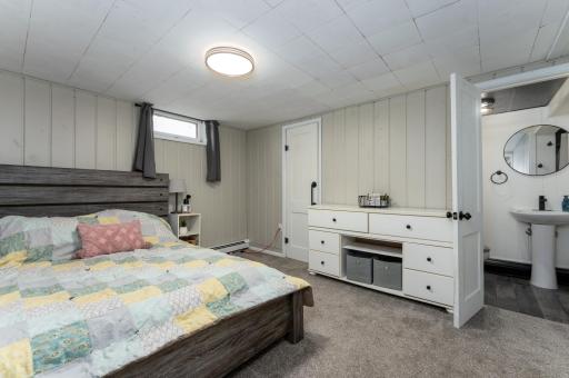 1004 N 4th Avenue N, Sauk Rapids, MN 56379