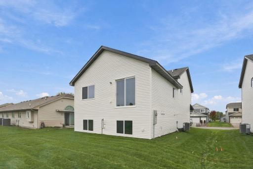 8-web-or-mls-413_Bluebird_St_Mora_MN_55051_00635.jpg