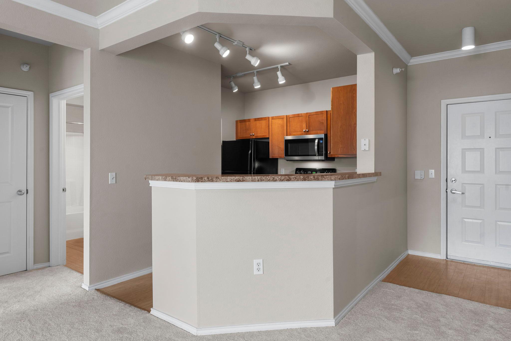 10-web-or-mls-13560 Technology Dr 1115-83.jpg