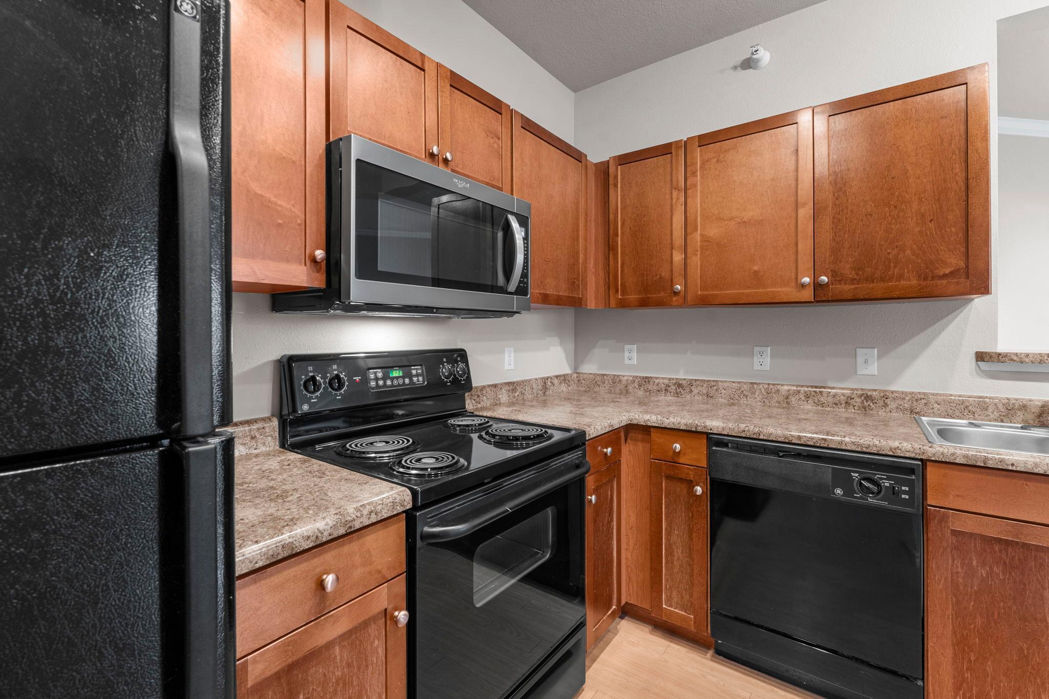 19-web-or-mls-13560 Technology Dr 1115-128.jpg