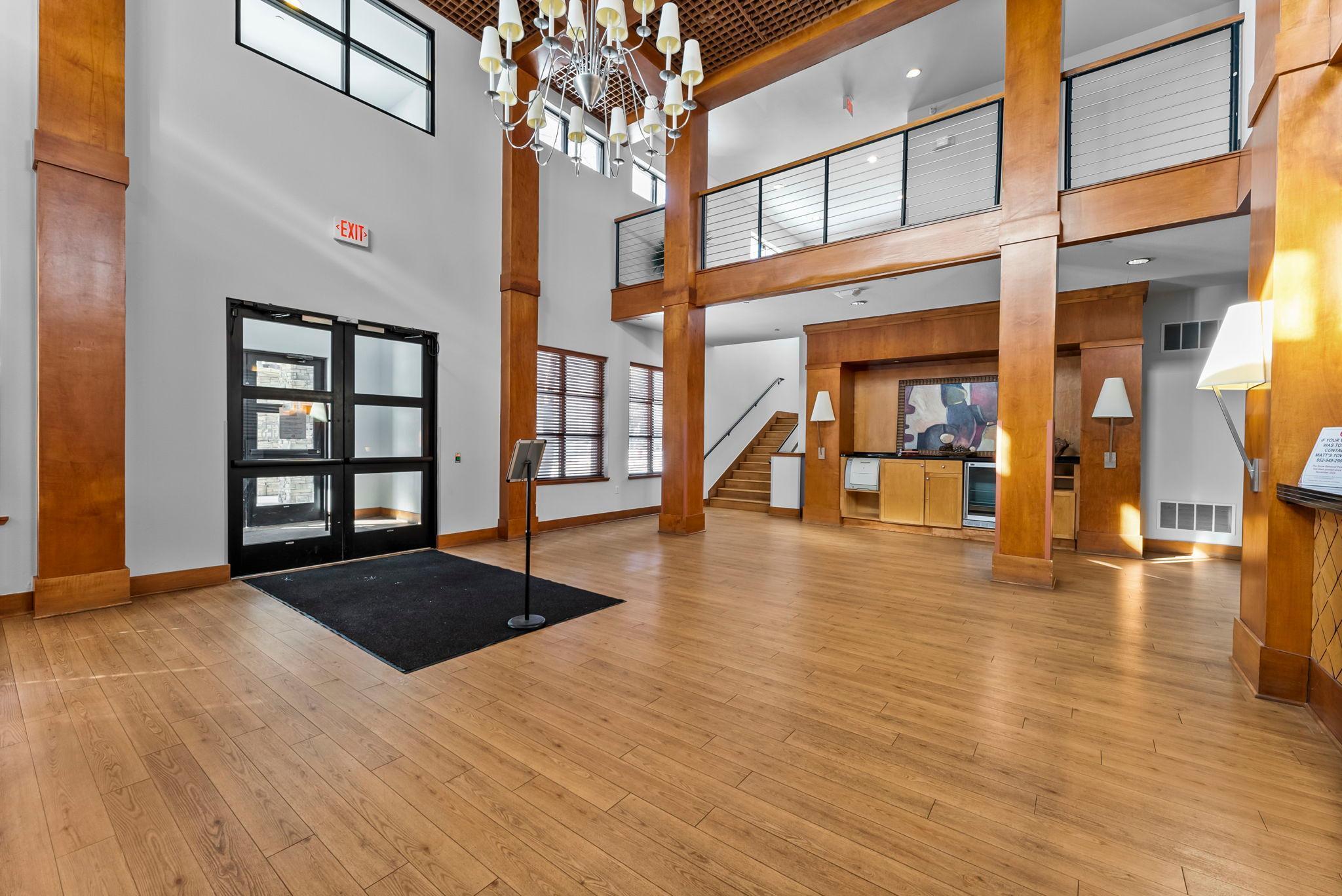 40-web-or-mls-Technology Drive-2.jpg