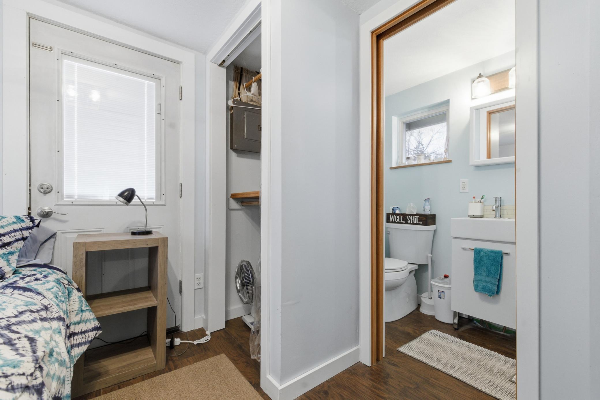 Bedroom towards the kitchen