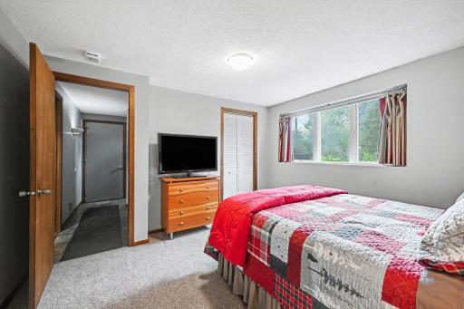4932 Hanover Road, Mound, MN 55364