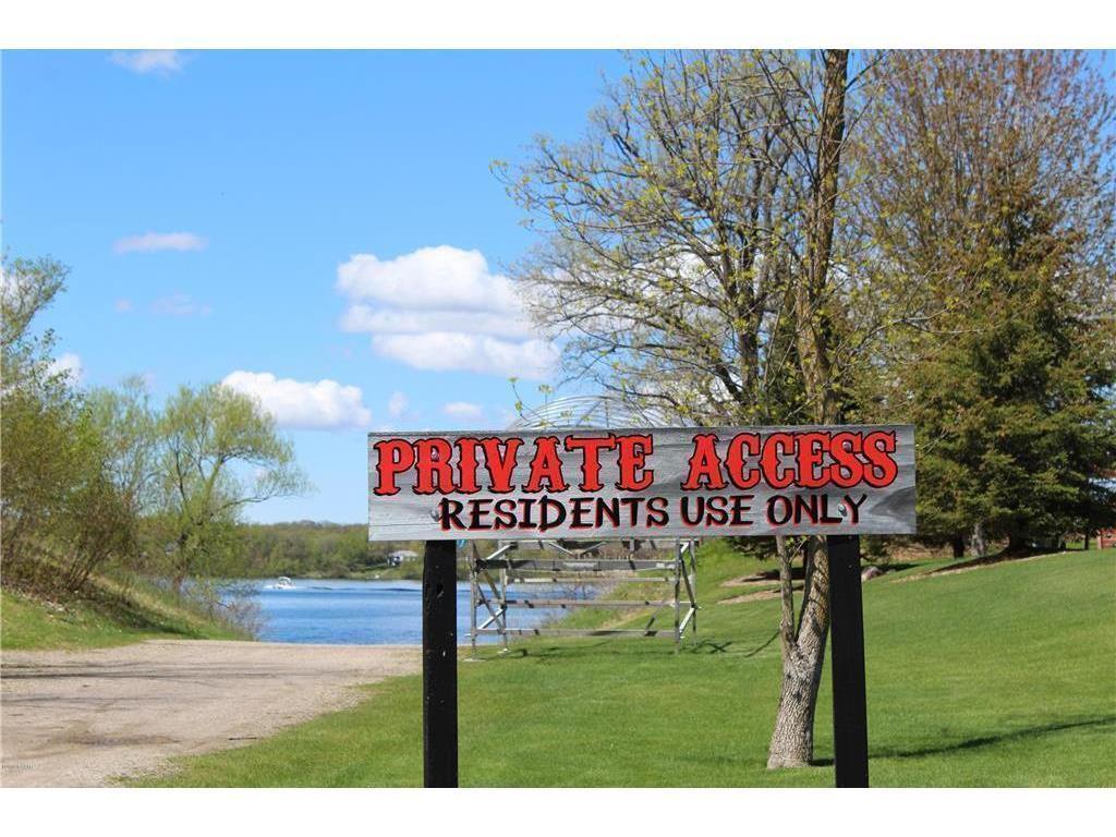 Private association Lake Access