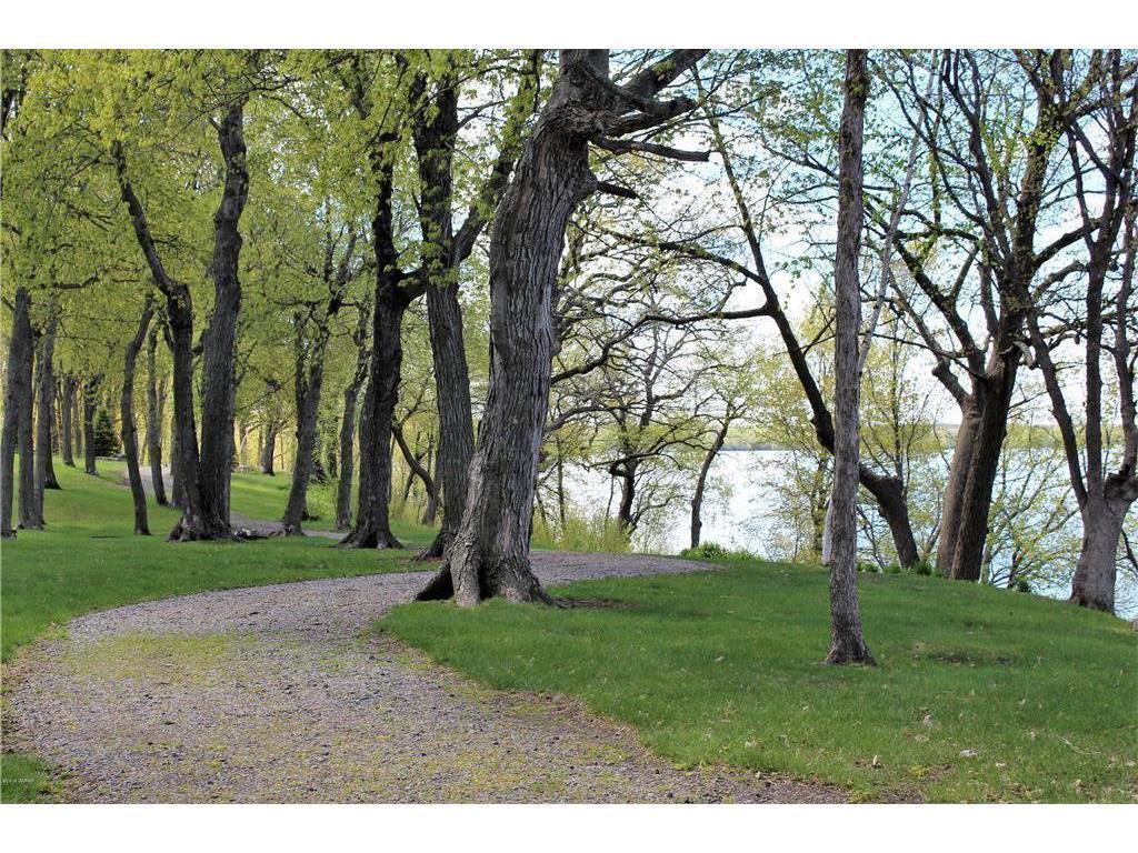Walking path along the Lake