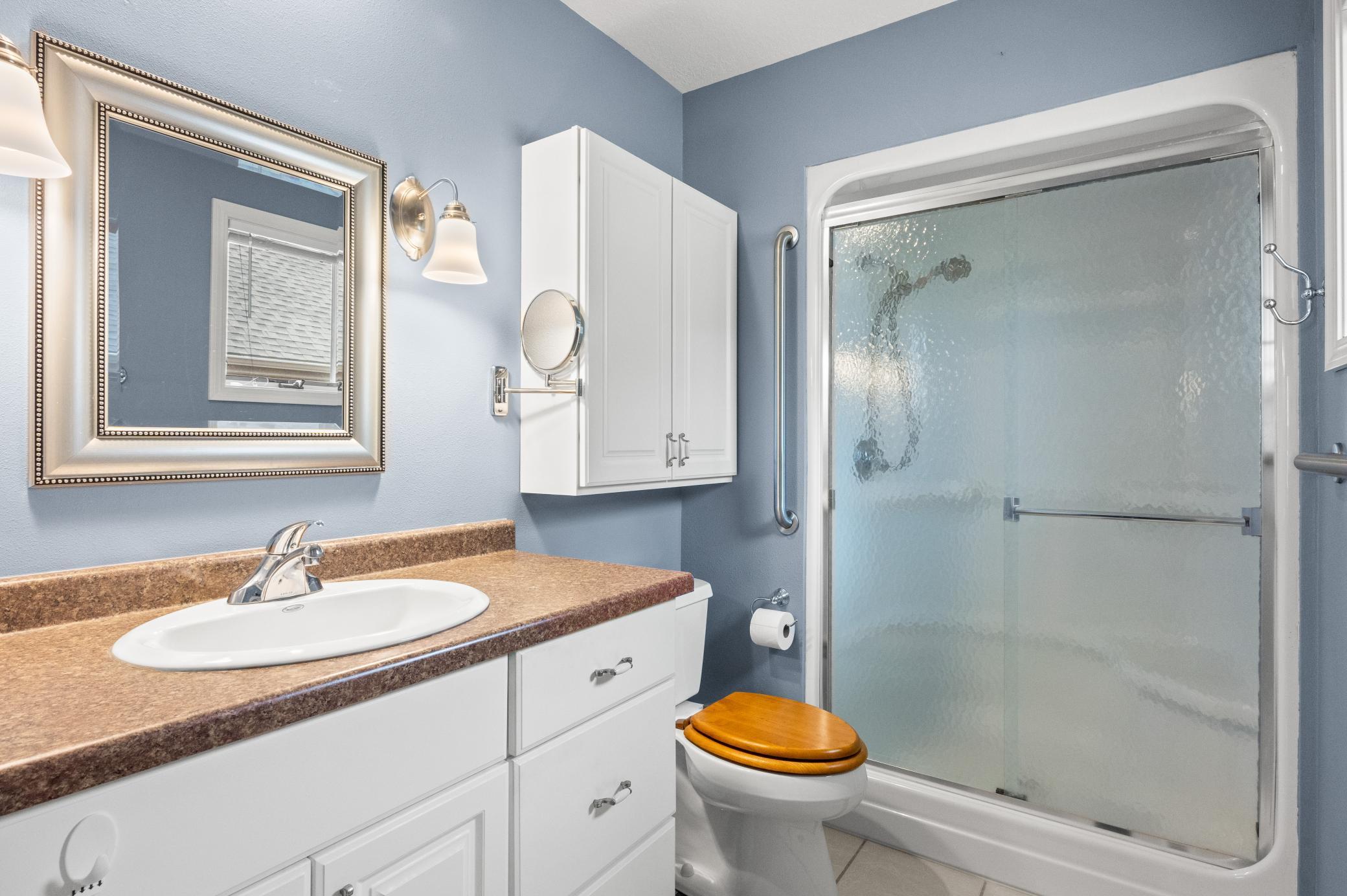 Primary 3/4 Bathroom