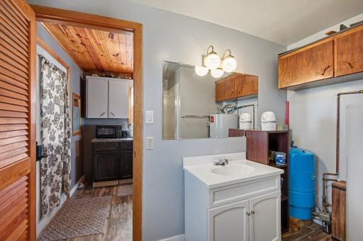 1362 Scenic Hideaway Lane NE, Elysian, MN 56028