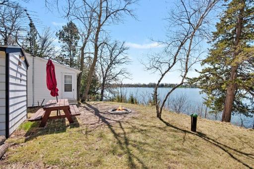 1362 Scenic Hideaway Lane NE, Elysian, MN 56028