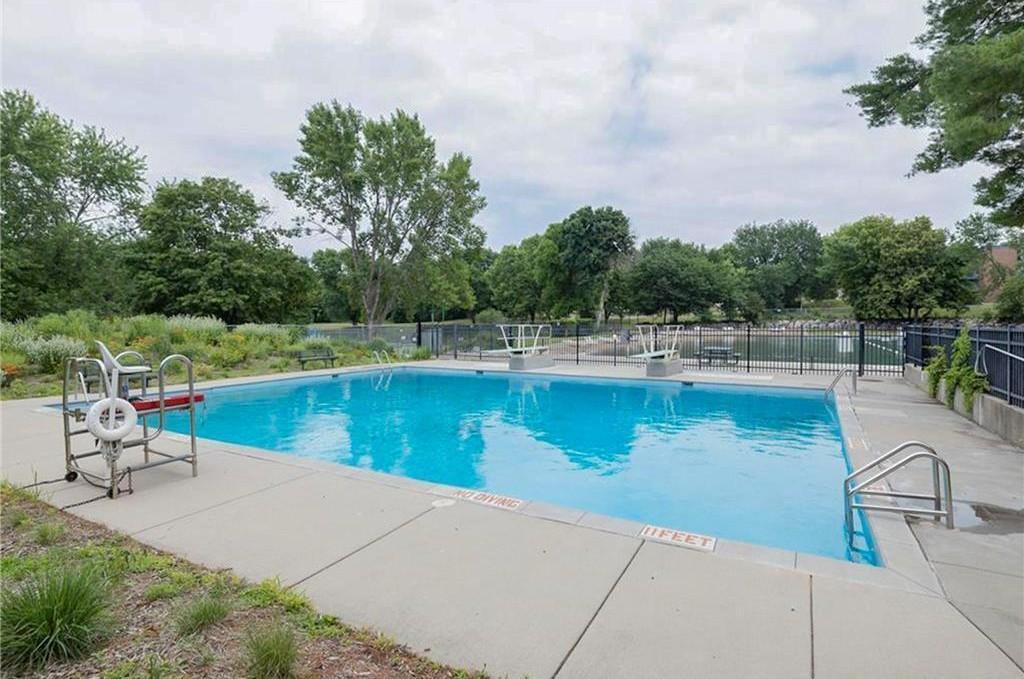 A beautifully maintained diving swimming pool.