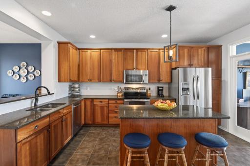 14143 54th Avenue N, Minneapolis, MN 55446