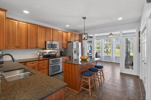 14143 54th Avenue N, Minneapolis, MN 55446
