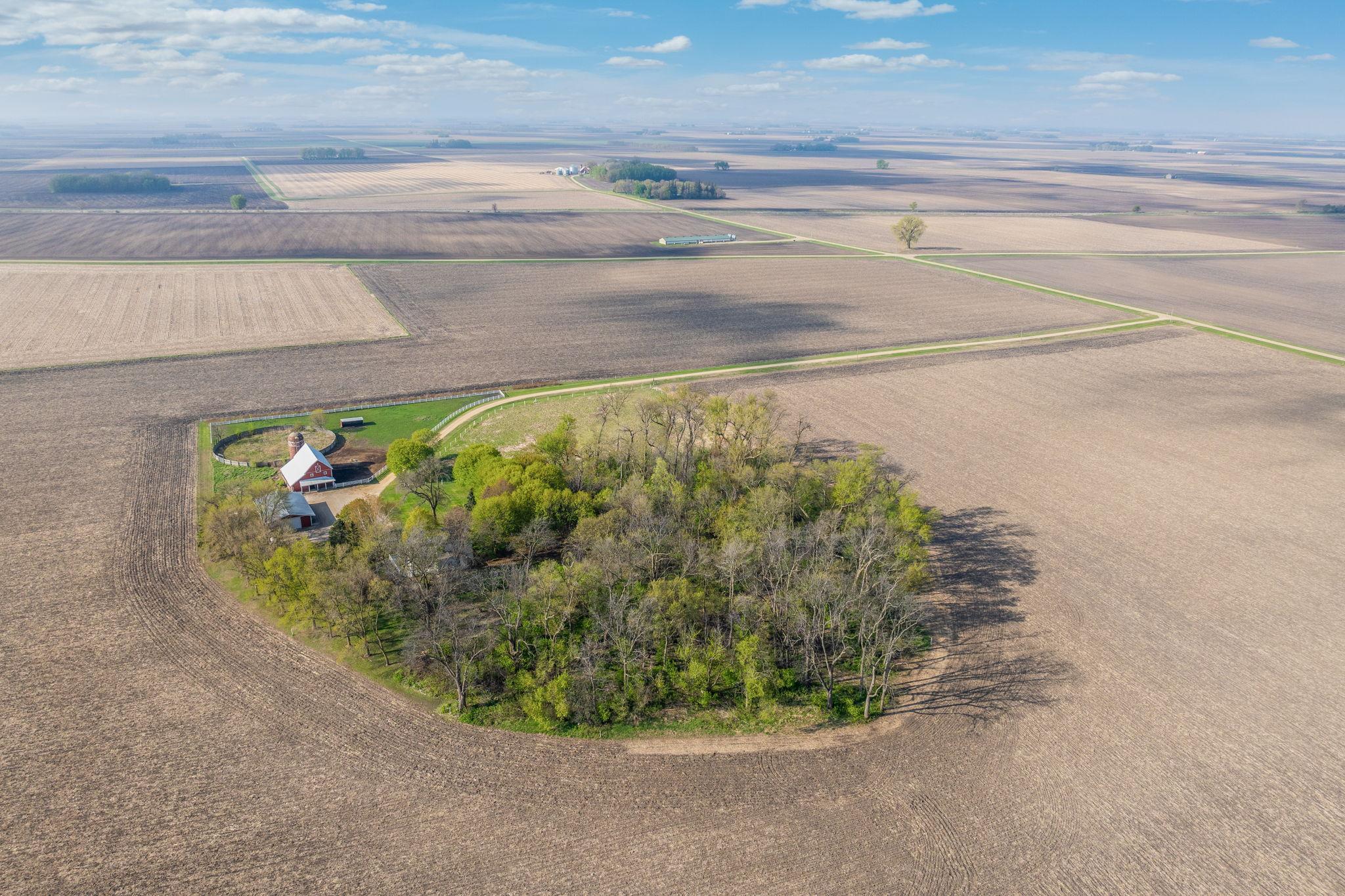 8332 440th Ave Blue Earth MN-15.jpg