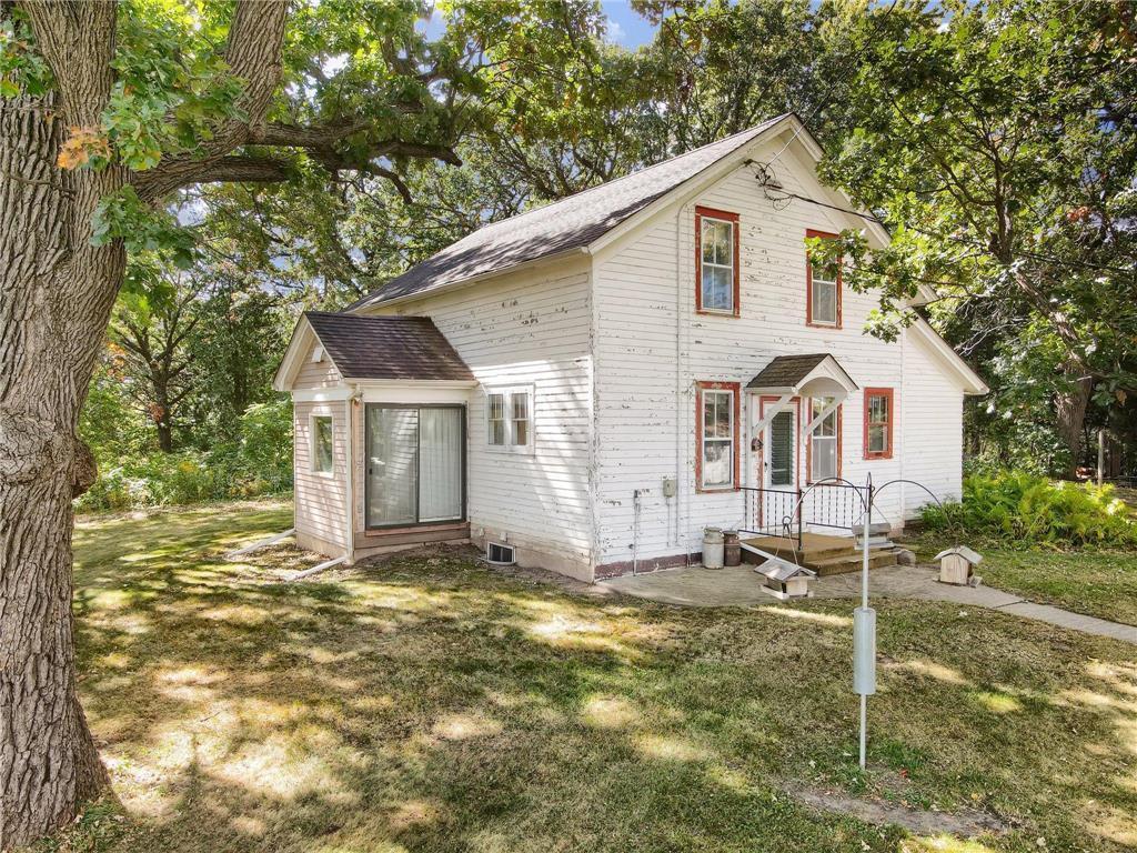 1900 Home with porch