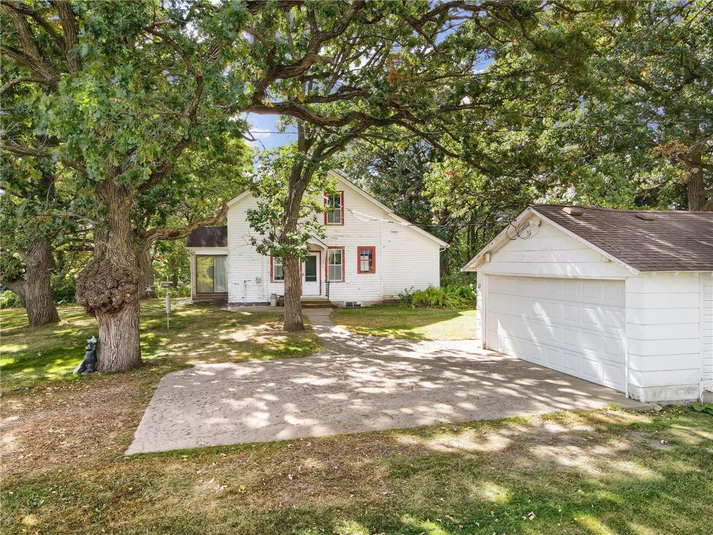 3BR/2BA 1900 Home