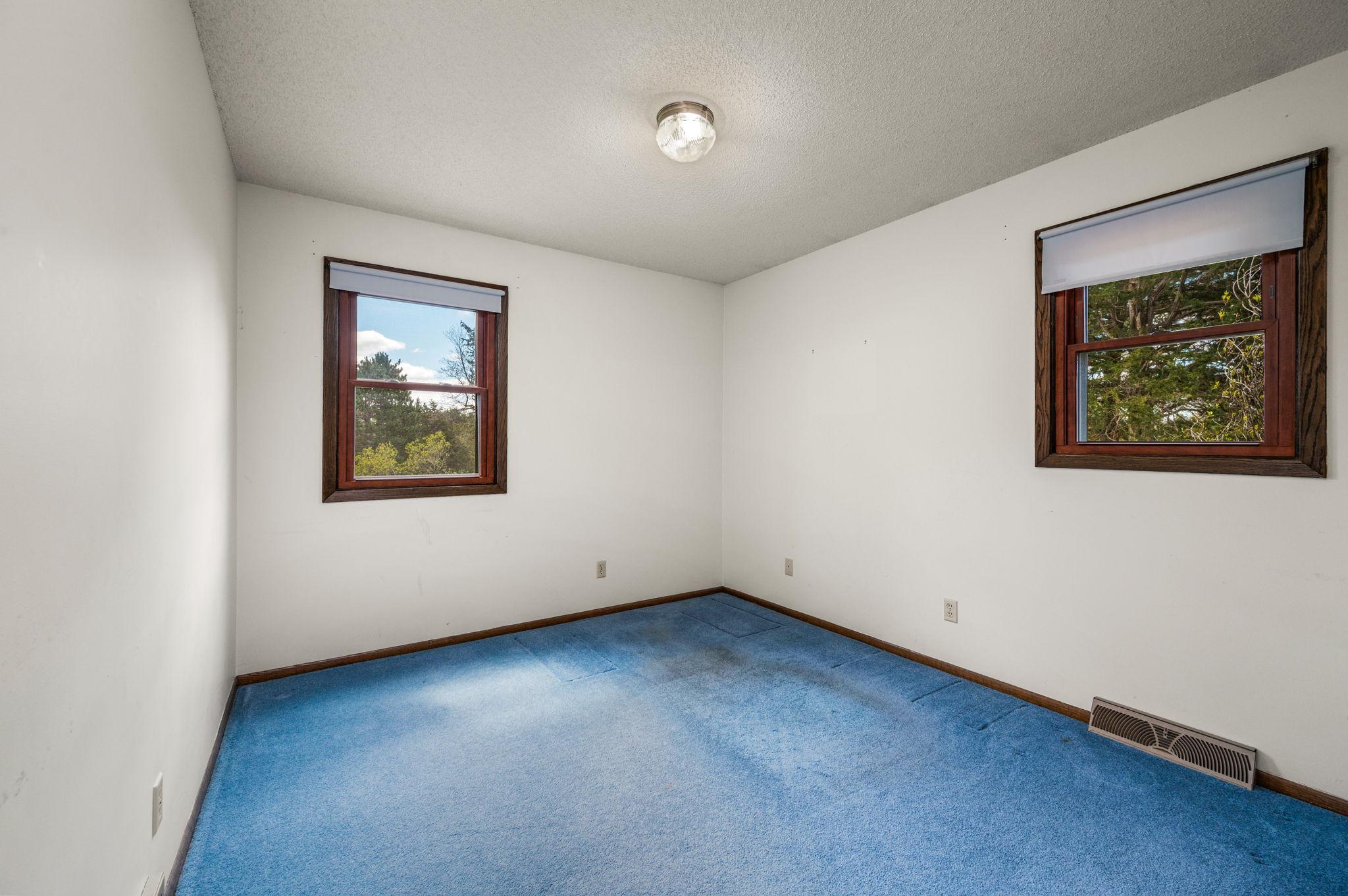 23-web-or-mls-4560-148th-ave-nw.jpg