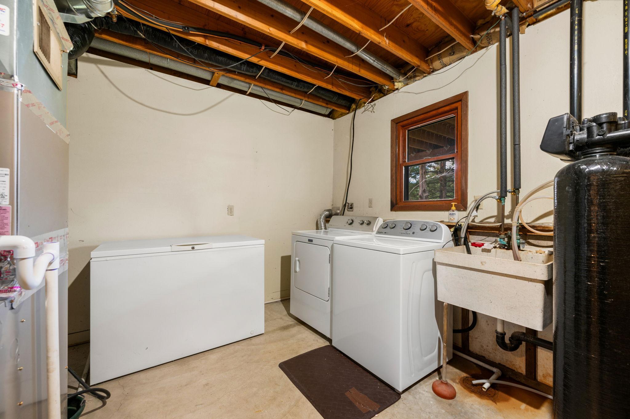 33-web-or-mls-4560-148th-ave-nw.jpg