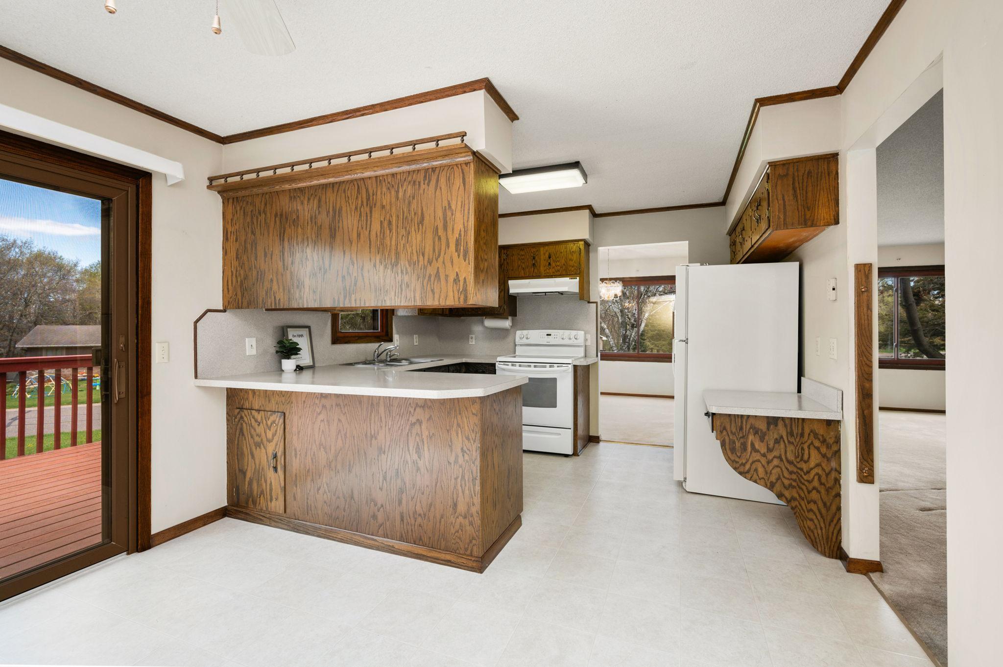 18-web-or-mls-4560-148th-ave-nw.jpg