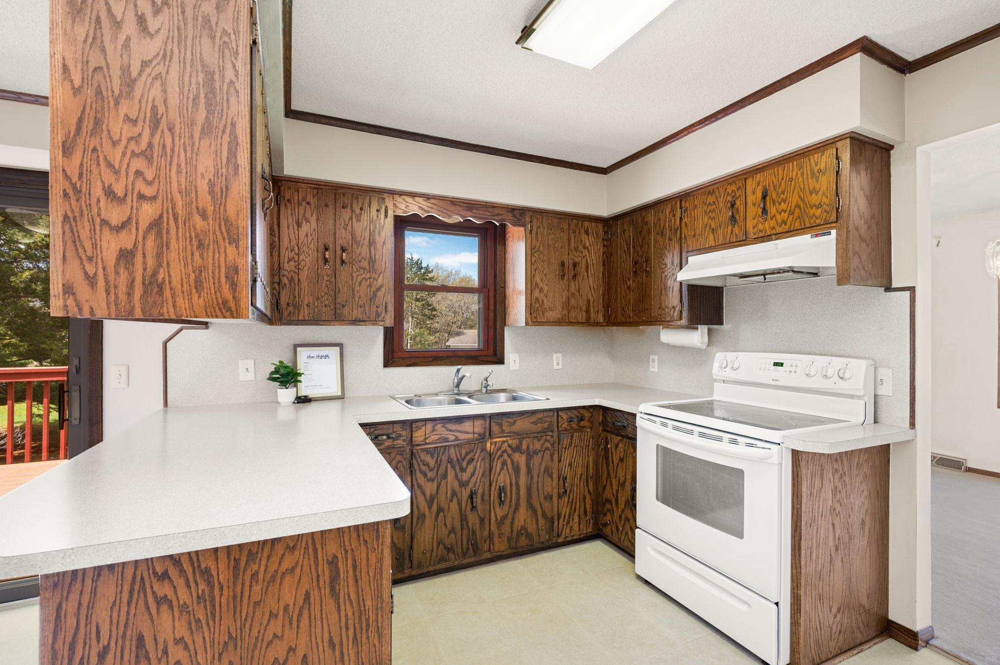 19-web-or-mls-4560-148th-ave-nw.jpg