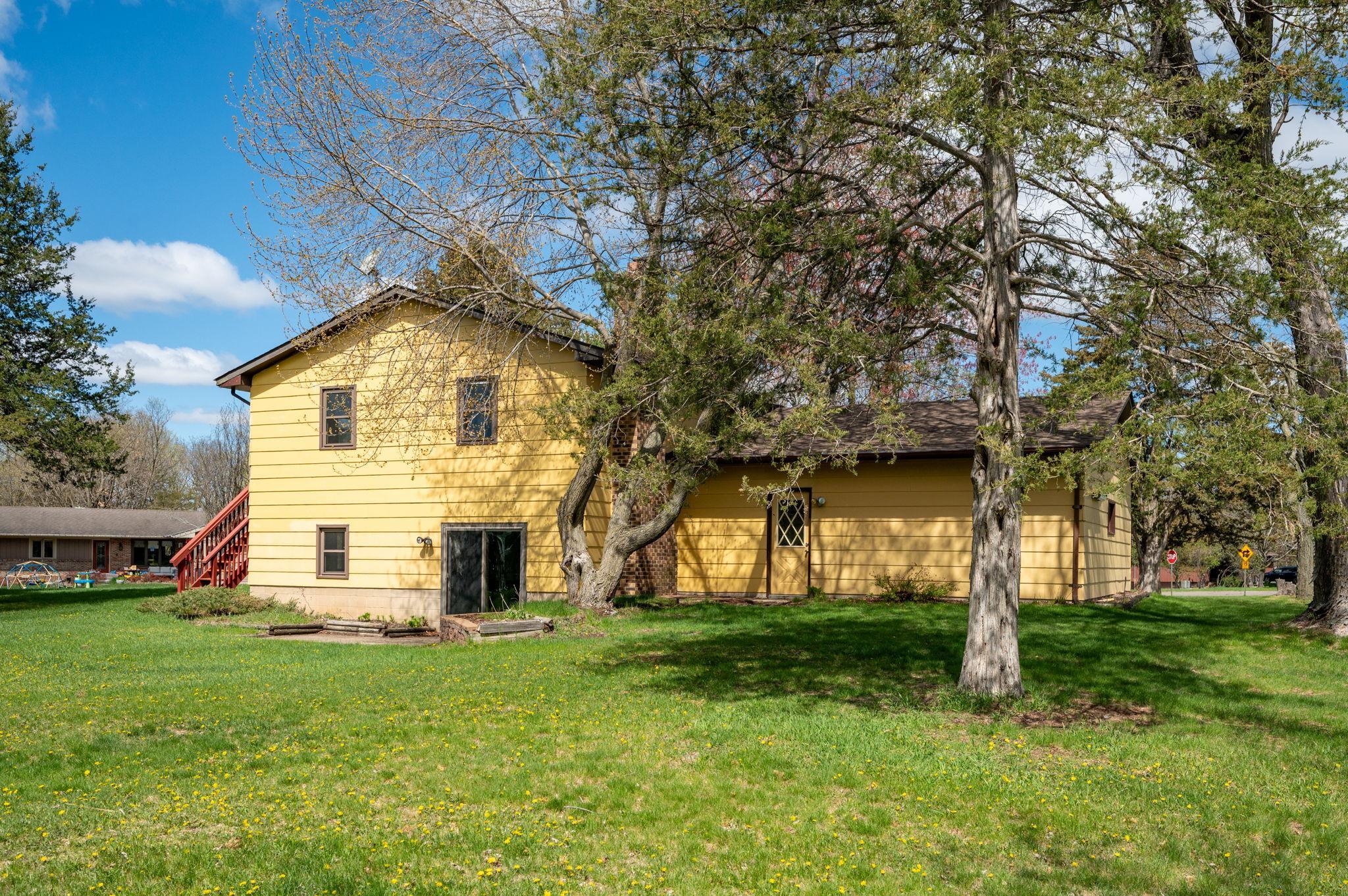 36-web-or-mls-4560-148th-ave-nw.jpg