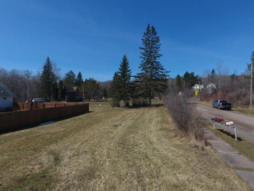 302 S 73rd Avenue W, Duluth, MN 55807