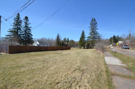 302 S 73rd Avenue W, Duluth, MN 55807