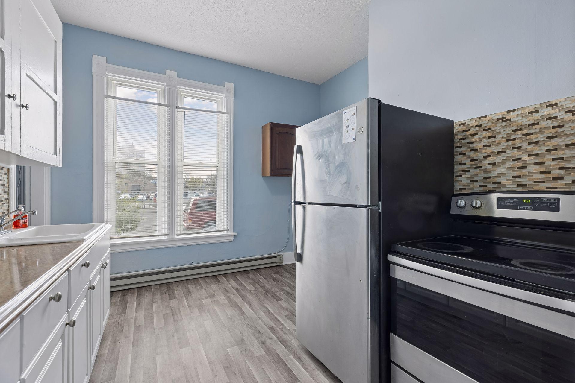 1926 15th Avenue South - Spacecrafting - 0015.jpg