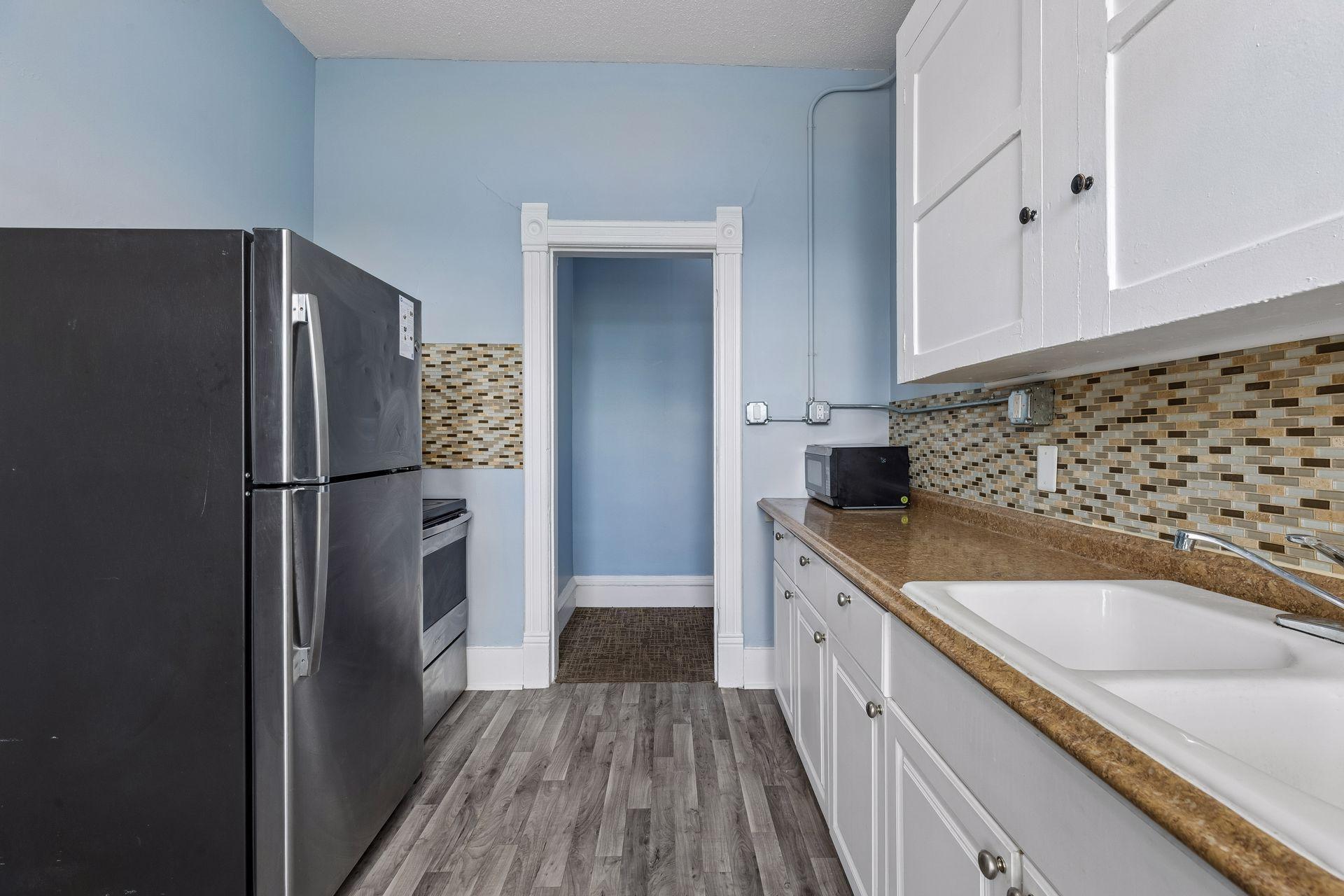 1926 15th Avenue South - Spacecrafting - 0020.jpg