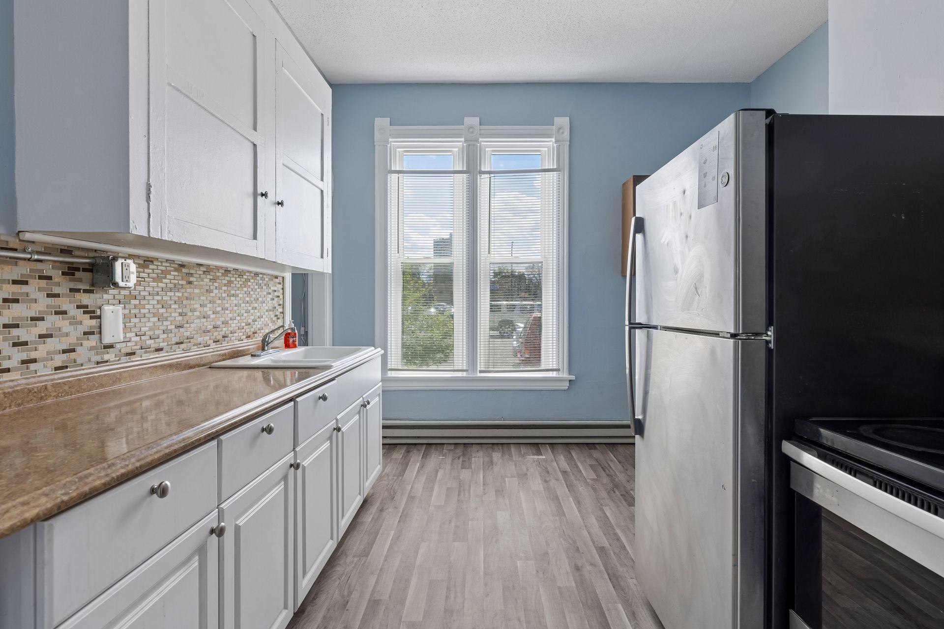 1926 15th Avenue South - Spacecrafting - 0016.jpg