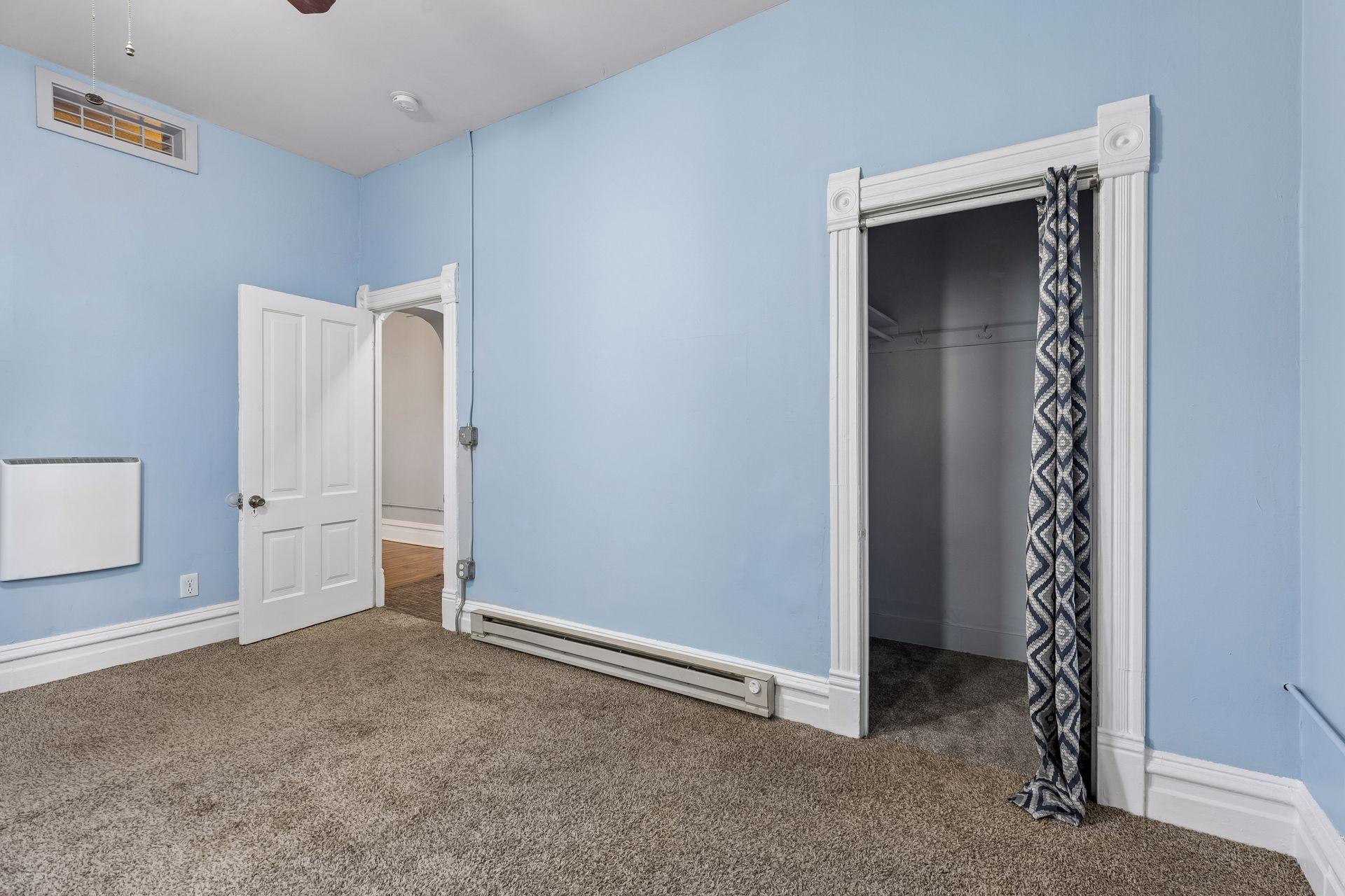 1926 15th Avenue South - Spacecrafting - 0013.jpg