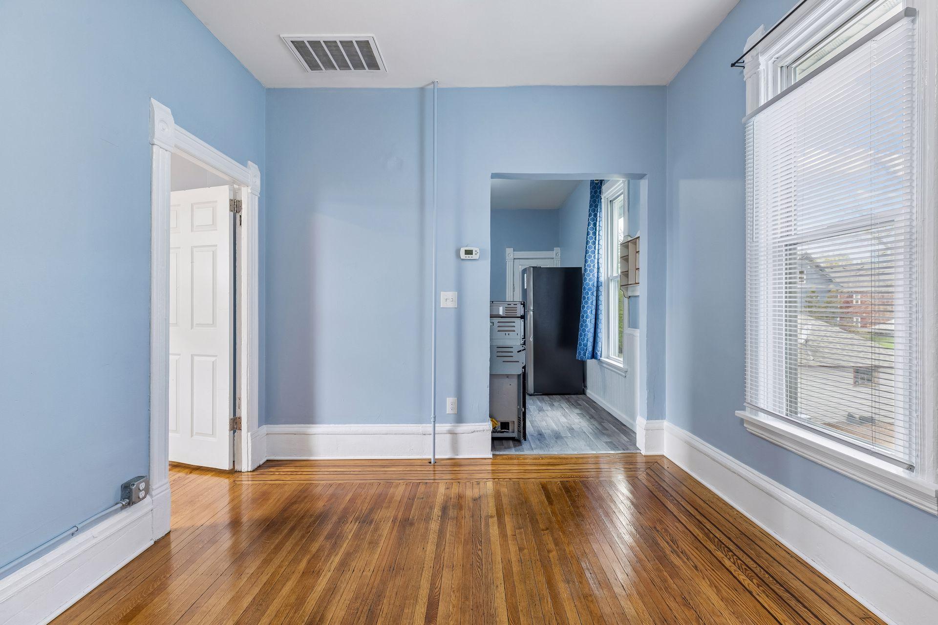 1926 15th Avenue South - Spacecrafting - 0031.jpg