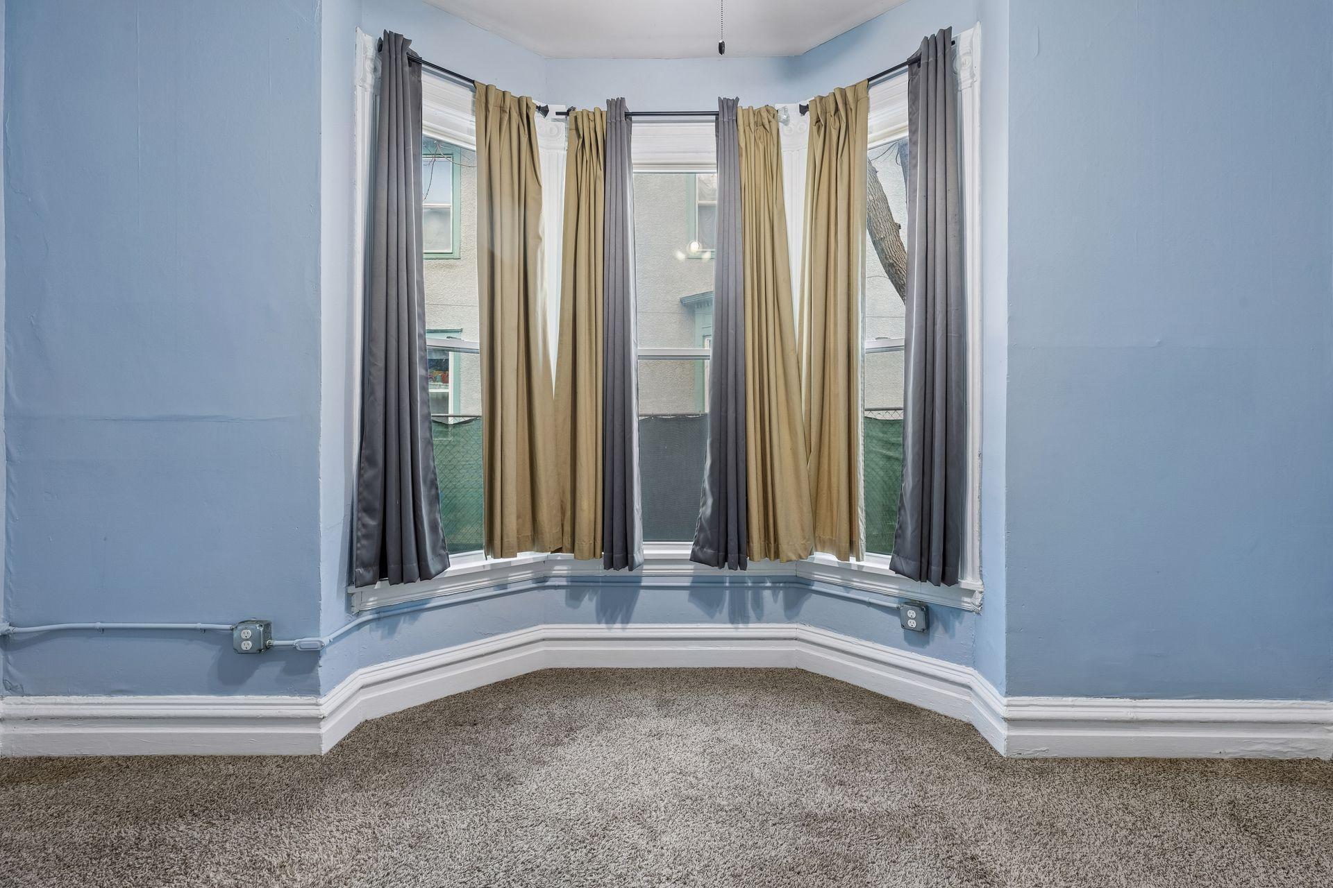 1926 15th Avenue South - Spacecrafting - 0014.jpg