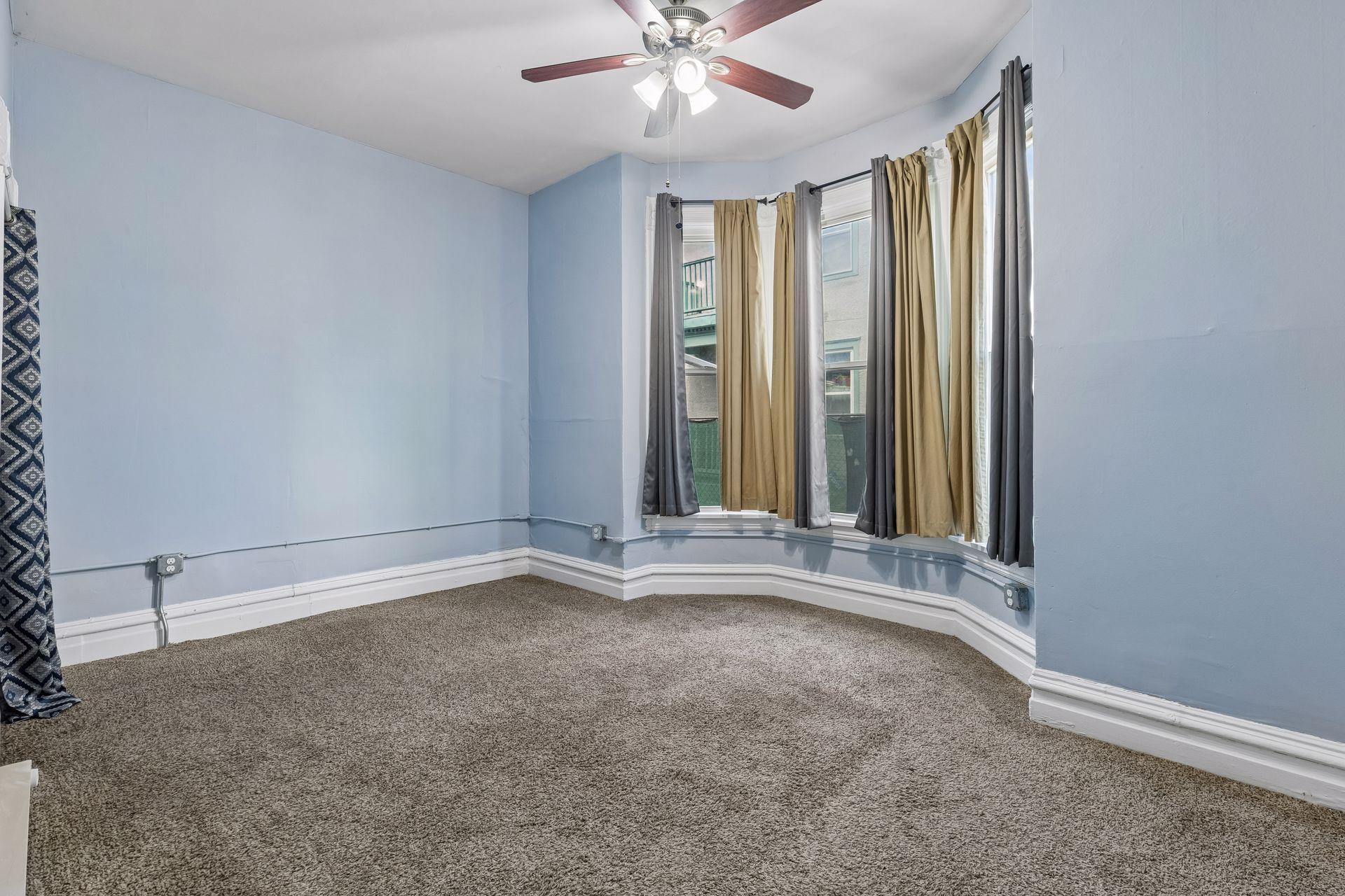 1926 15th Avenue South - Spacecrafting - 0010.jpg