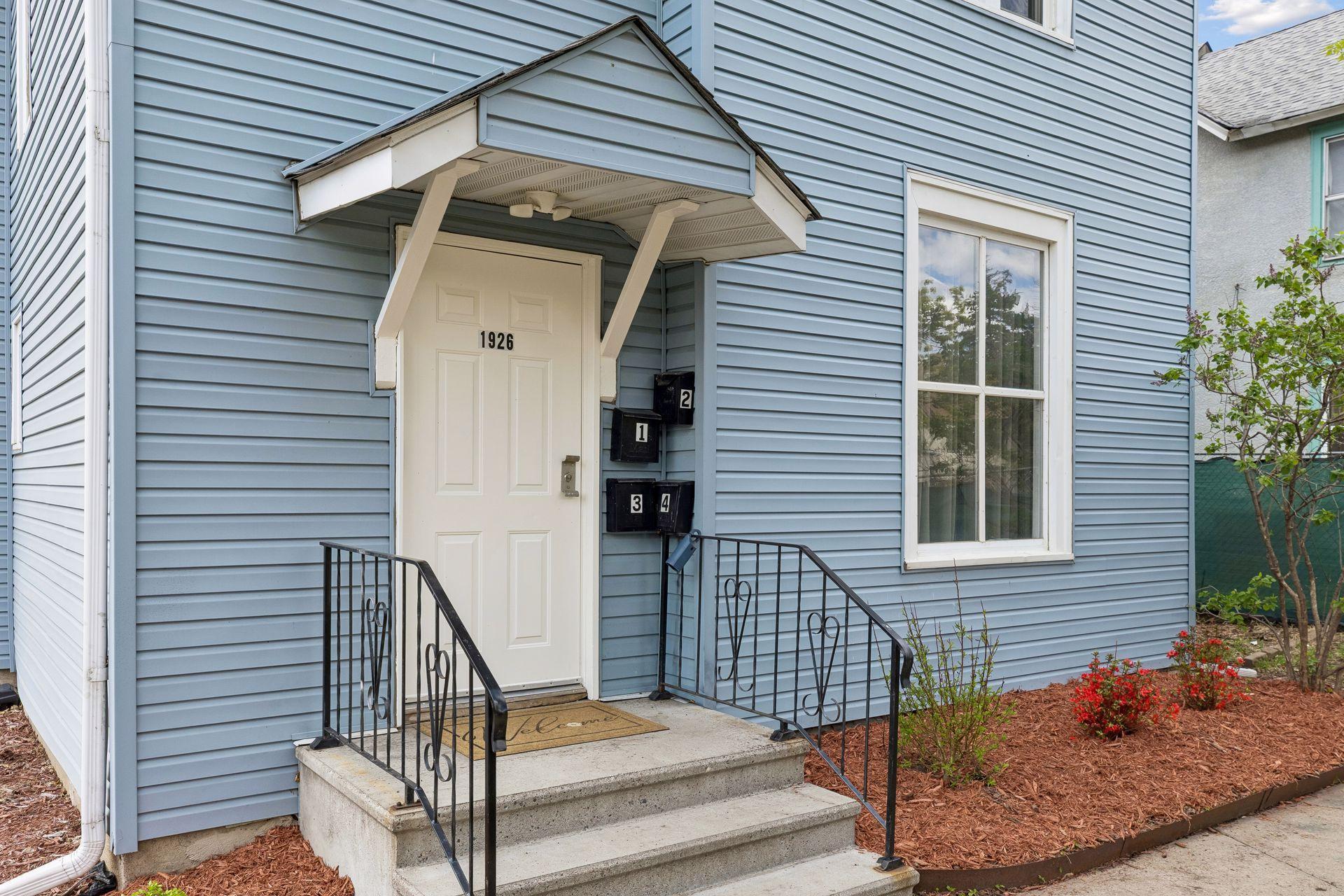 1926 15th Avenue South - Spacecrafting - 0005.jpg