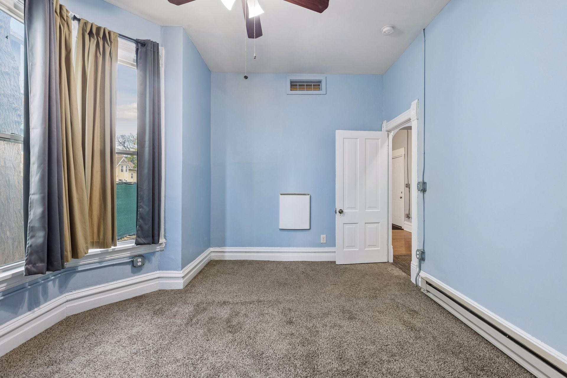 1926 15th Avenue South - Spacecrafting - 0012.jpg