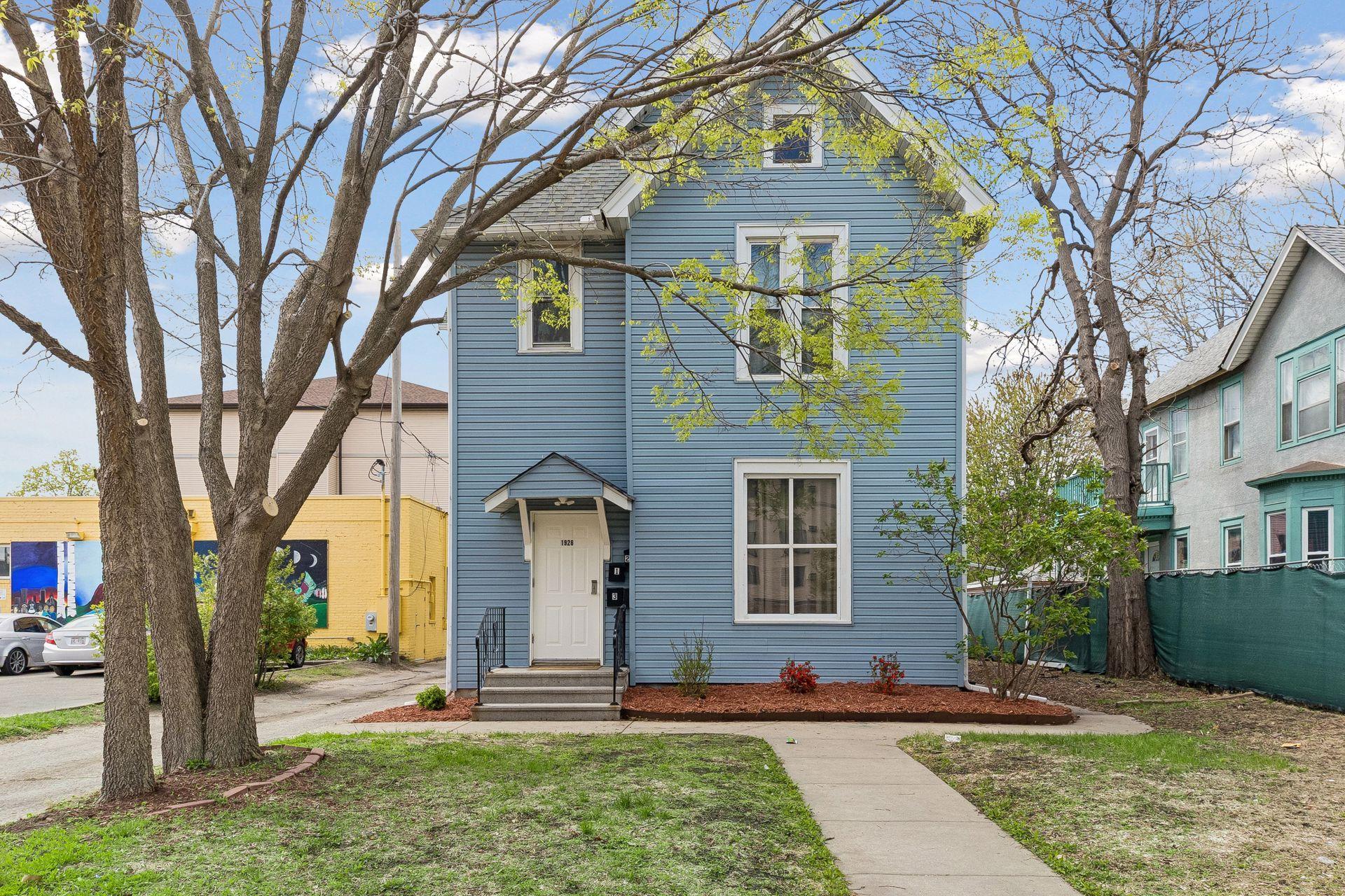 1926 15th Avenue South - Spacecrafting - 0003.jpg